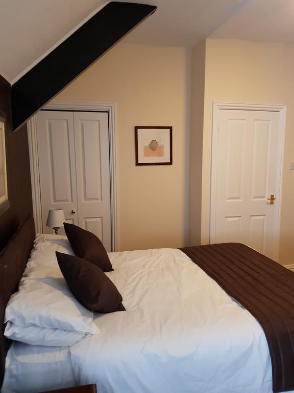 Hotel Old George 3*